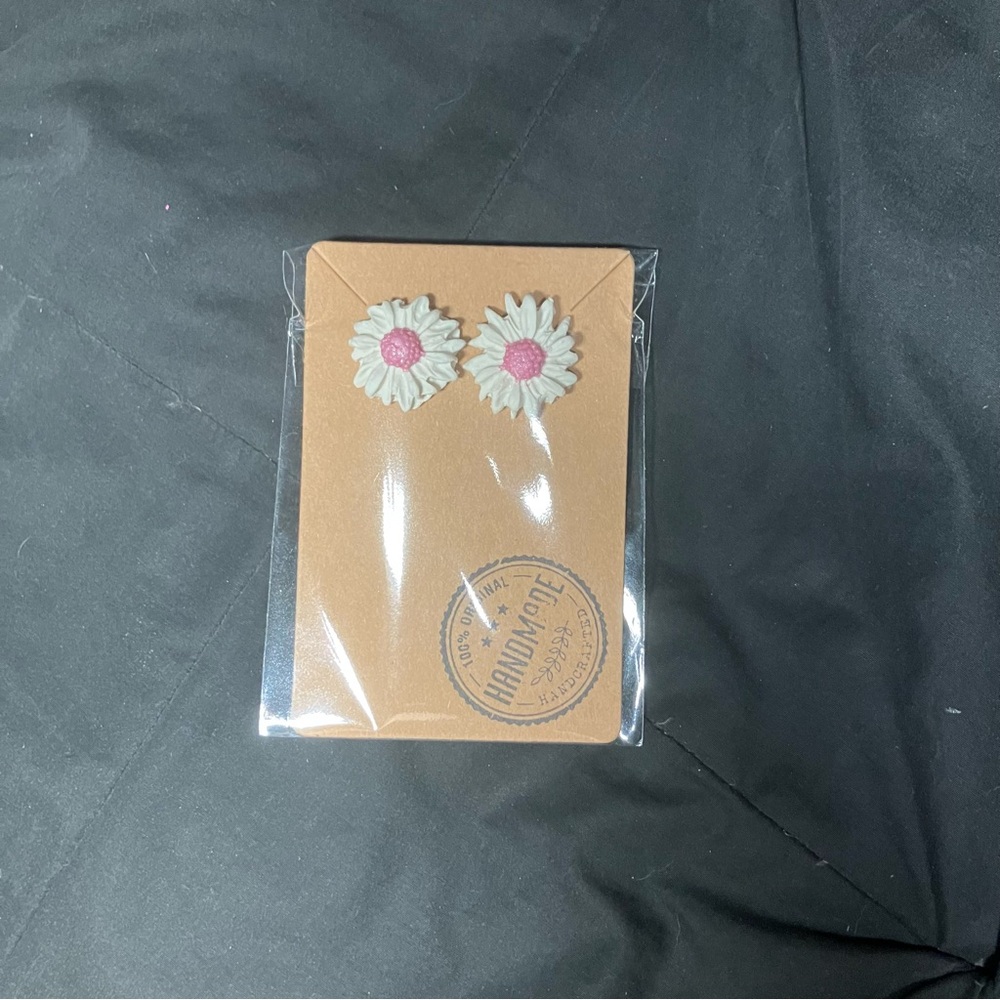 Handmade Daisy Earrings